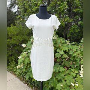 Ellen Tracy short sleeve sheath - size 6